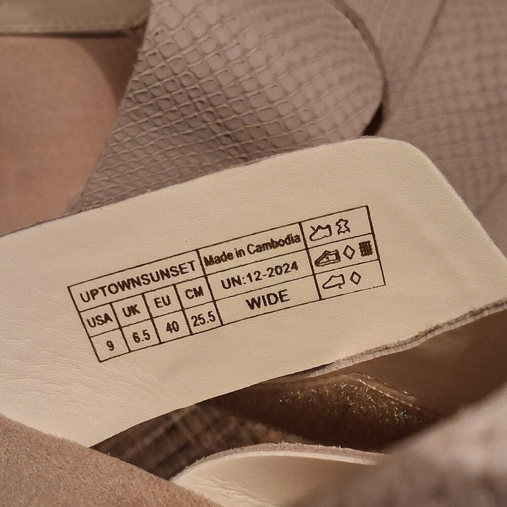 New without tags - Vionic Uptown Sunset Womens Sandals Ivory Nubuck sz 9 Wide - Picture 6 of 11